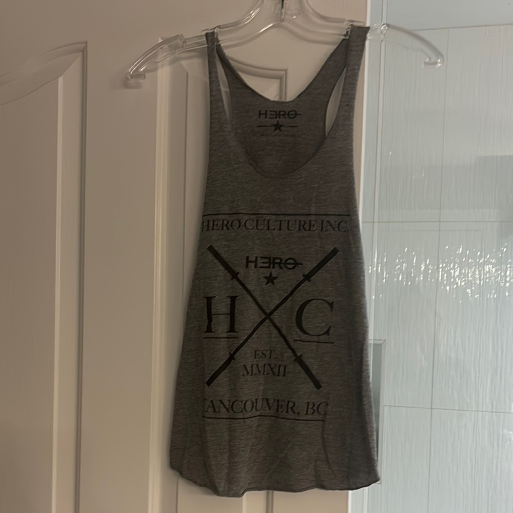Gray Graphic Sleeveless Tank Top